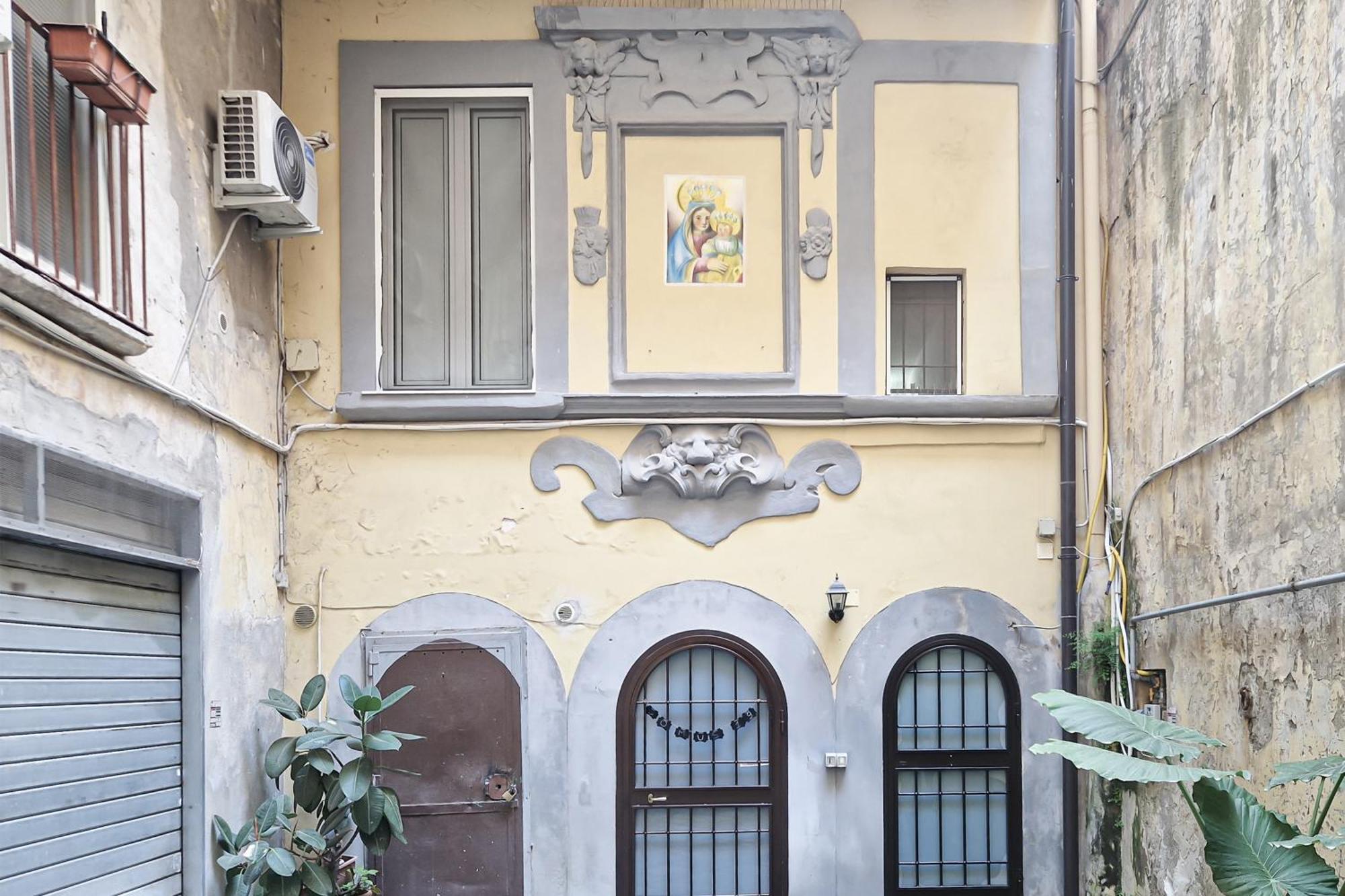 Domus 19 Hotel Naples Exterior photo